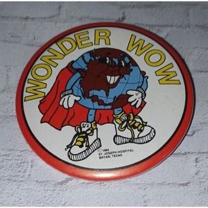 Vintage WONDER WOW St. Joseph 1985 Pinback BUTTON - World Cape